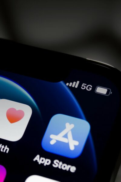 Apple Ads via unsplash